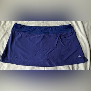 Columbia Women's Purple Athletic Skort (XLarge)
